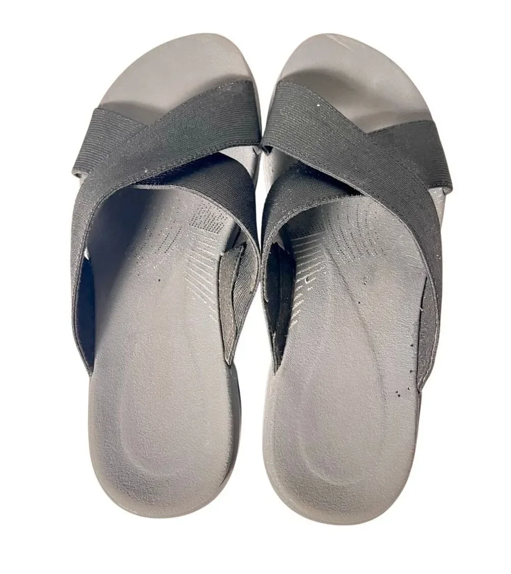 Women’s Clarks Sandals Size 7 Cloudsteppers by Clark